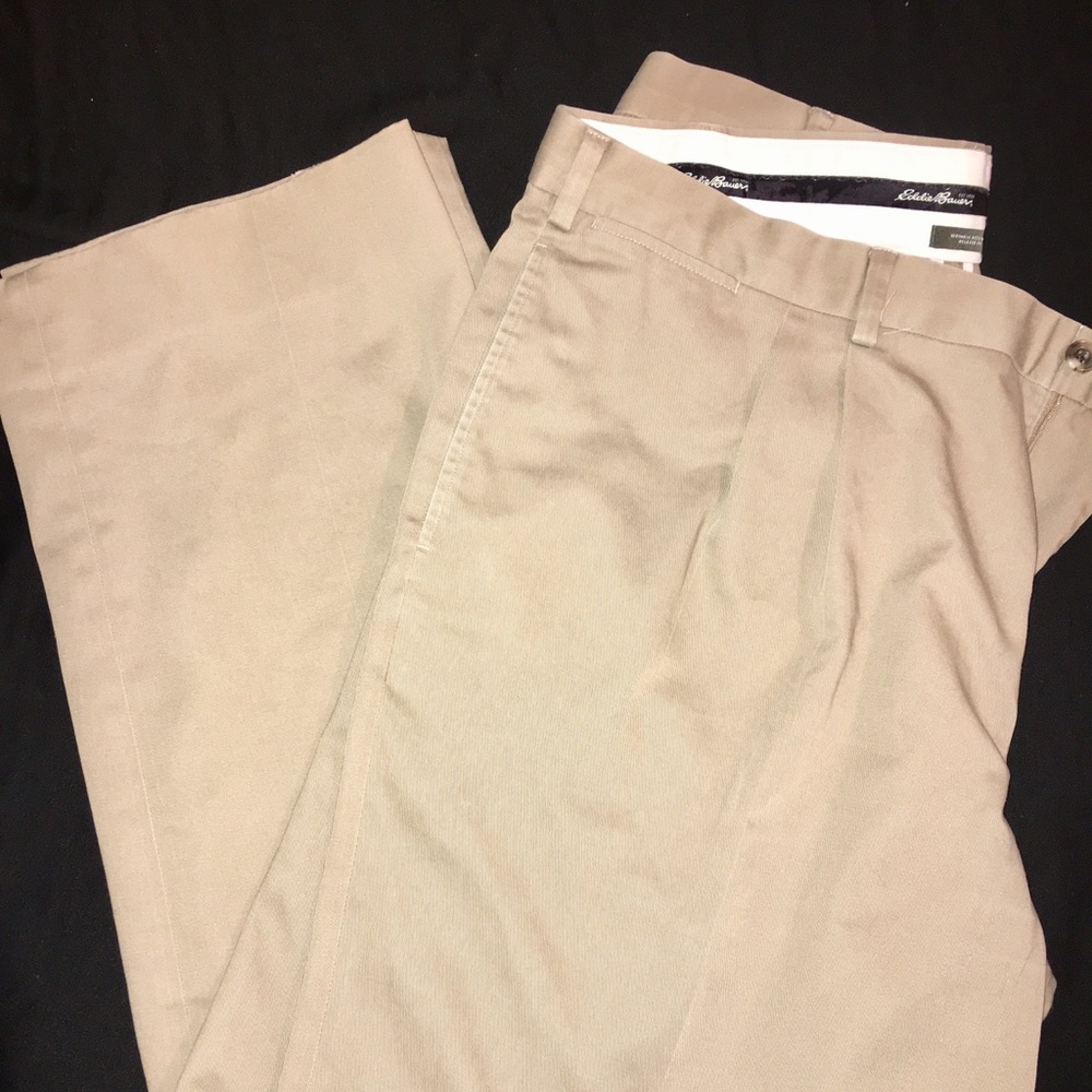 Eddie Bauer wrinkle resistance relaxed fit.